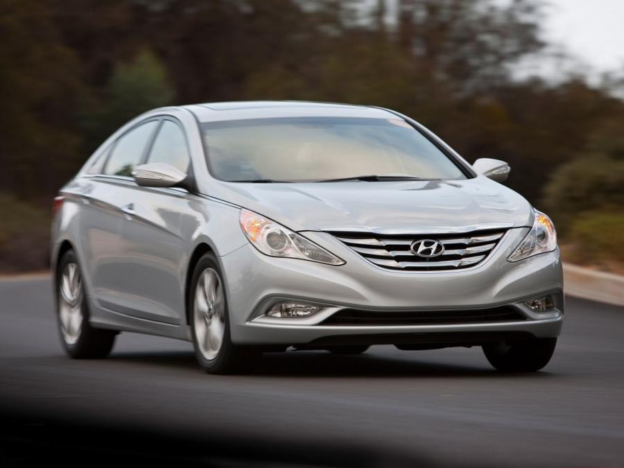  Hyundai Sonata 2010 года  (US) (фото 6 из 16)